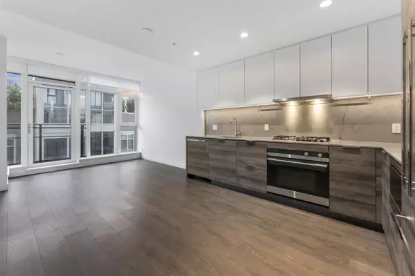 Coquitlam, BC V3K 0G9,1045 Austin AVE #501