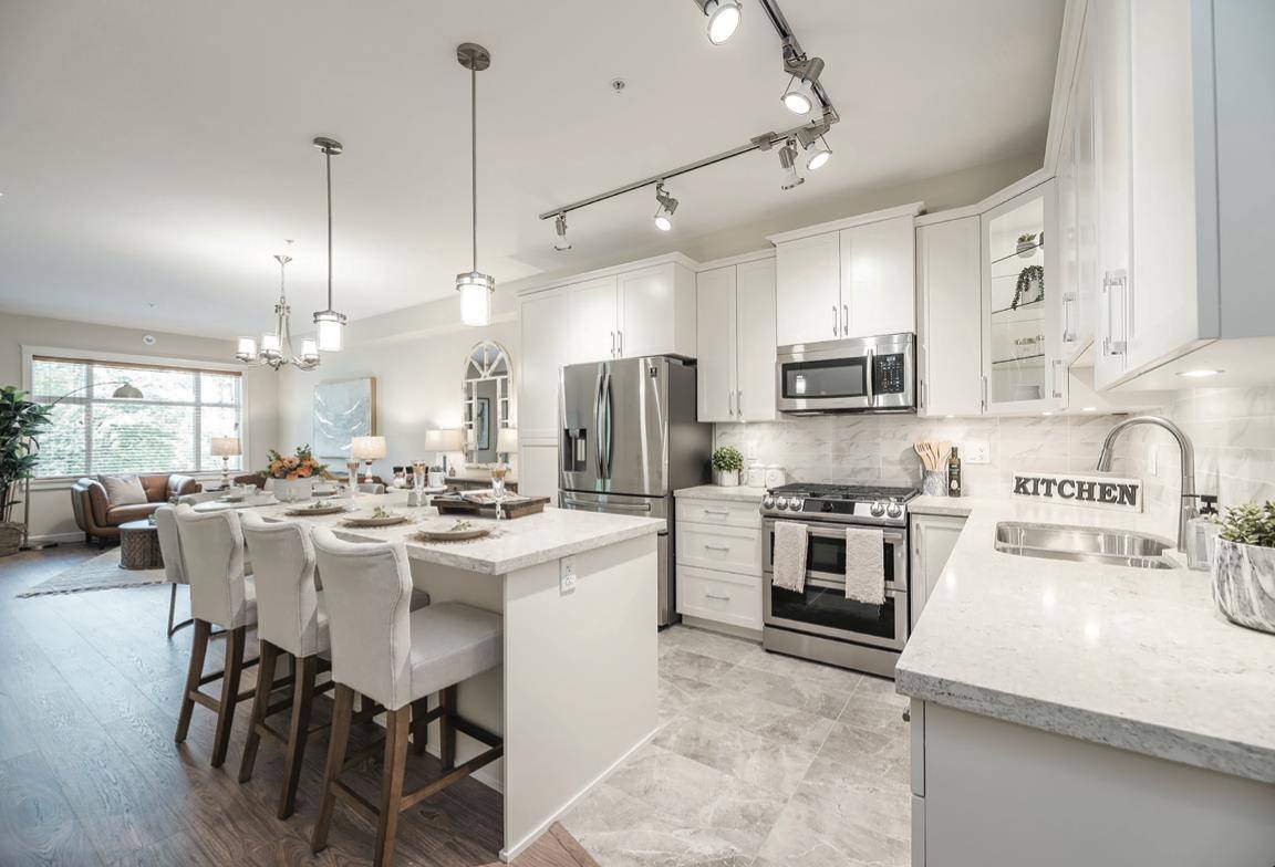 20932 83 AVE #120 Langley, BC V2Y 2C4