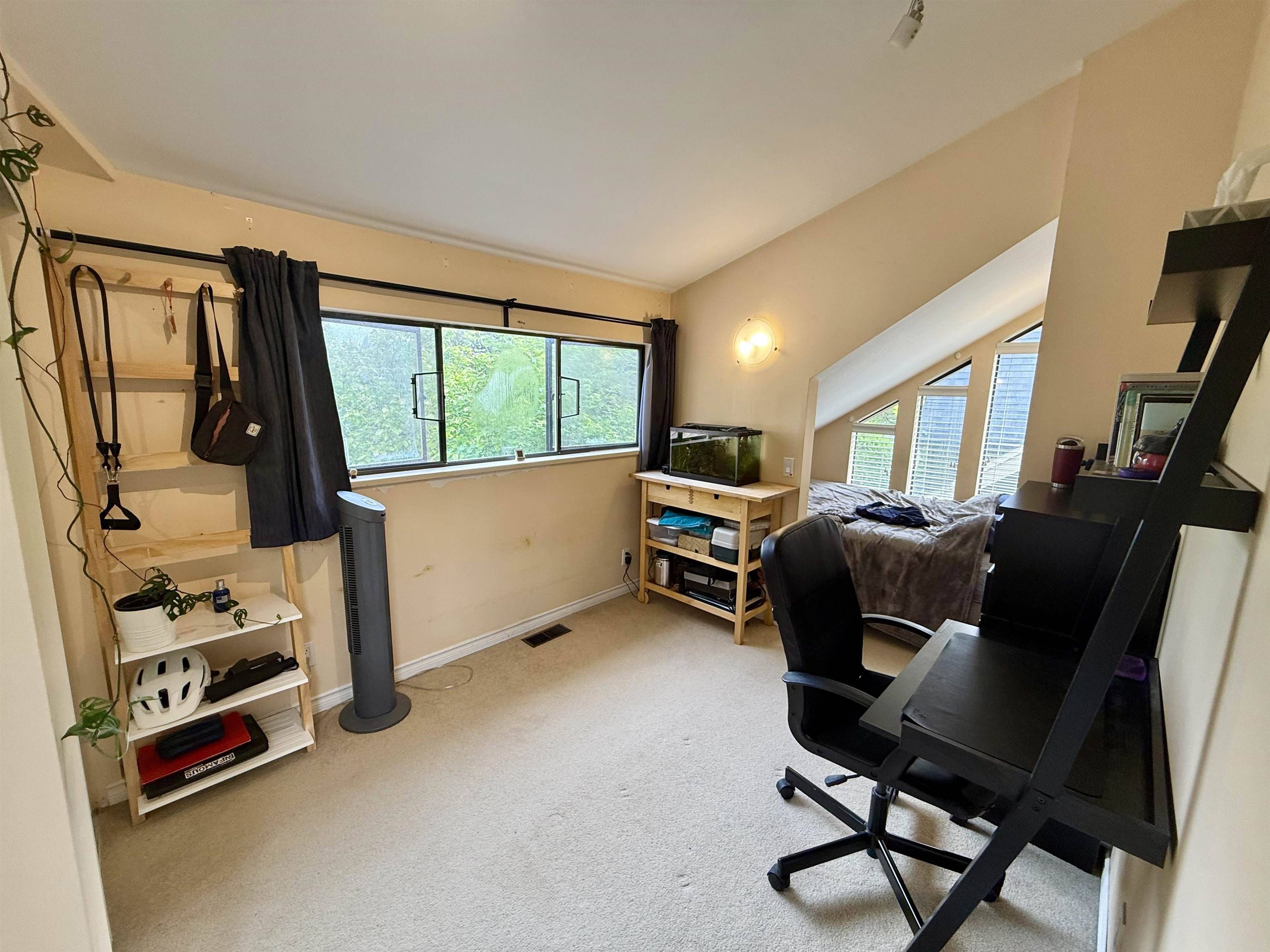 2638 W 36th AVE Vancouver, BC V6N 2P5