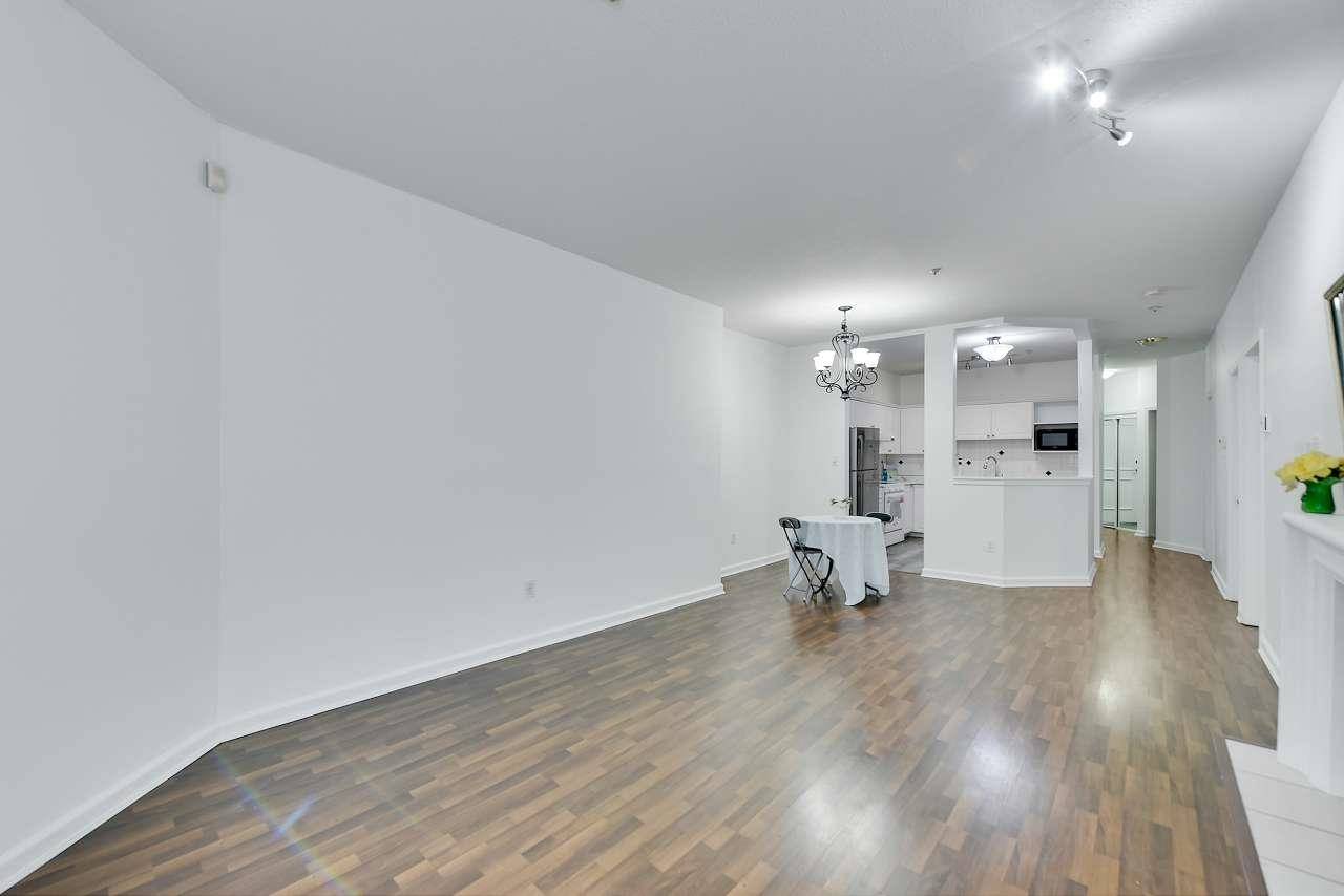 8139 121a ST #104 Surrey, BC V3W 0Z2