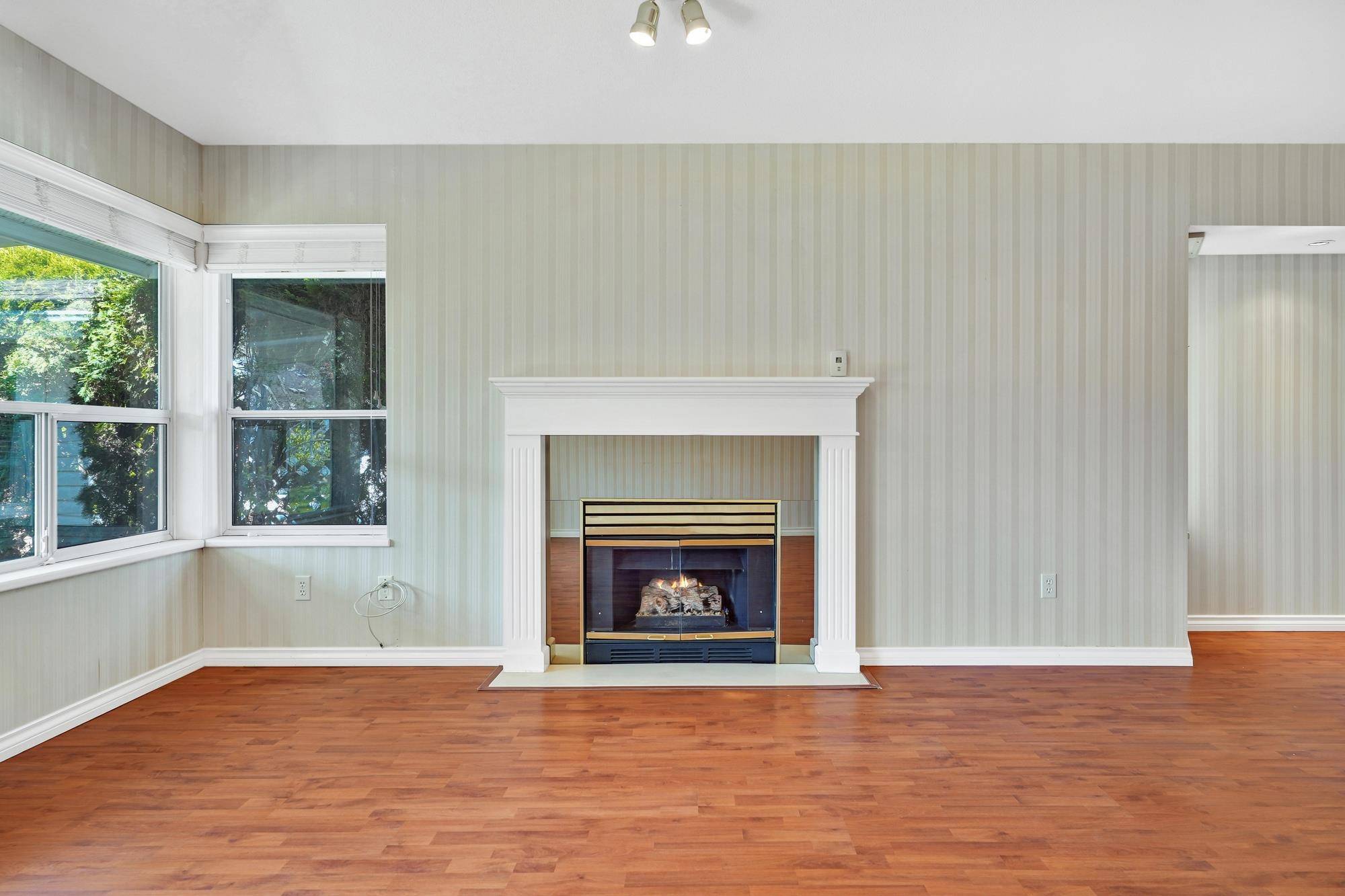 21746 52 AVE #53 Langley, BC V2Y 1L4