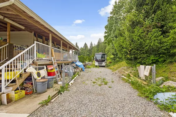 42095 Husband RD Mission, BC V0M 1G0