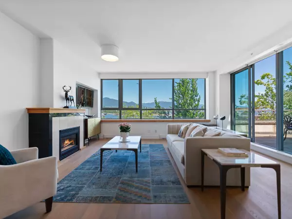 Vancouver, BC V6G 3G1,1550 Coal Harbour Quay #L302