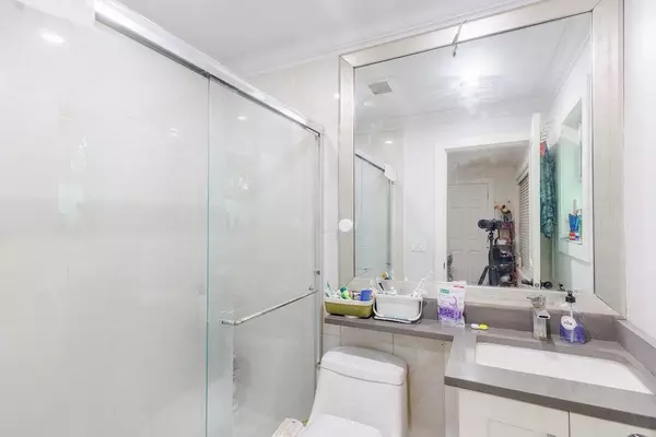 Surrey, BC V3V 4M2,9969 122 ST