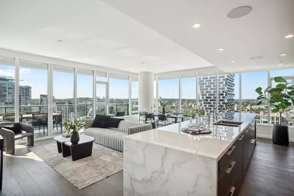 1335 Howe ST #3303, Vancouver, BC V6Z 0H1