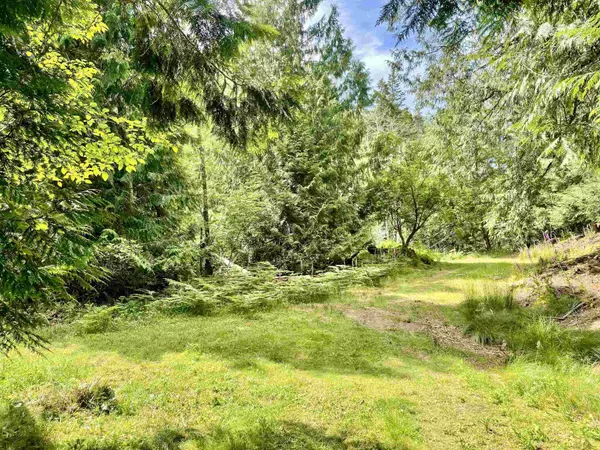 Mayne Island, BC V0N 2J2,401 Mariners WAY