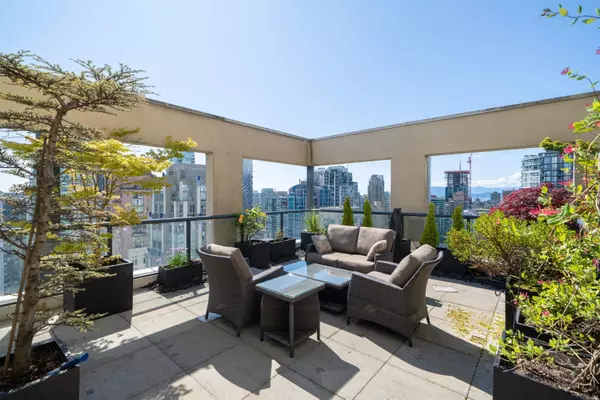 Vancouver, BC V6B 5T5,1155 Homer ST #2901