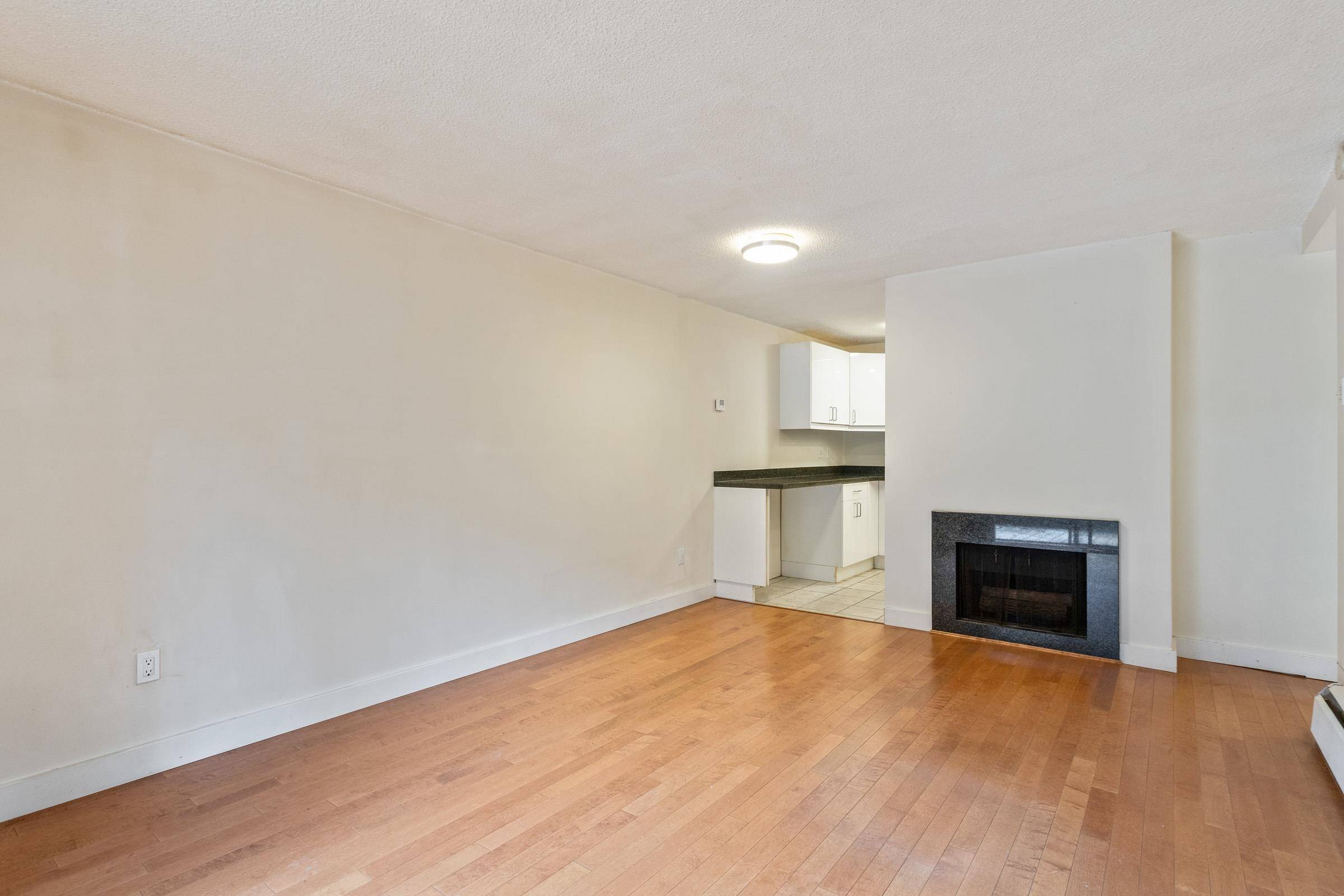 Vancouver, BC V5T 1N5,440 E 5th AVE #120