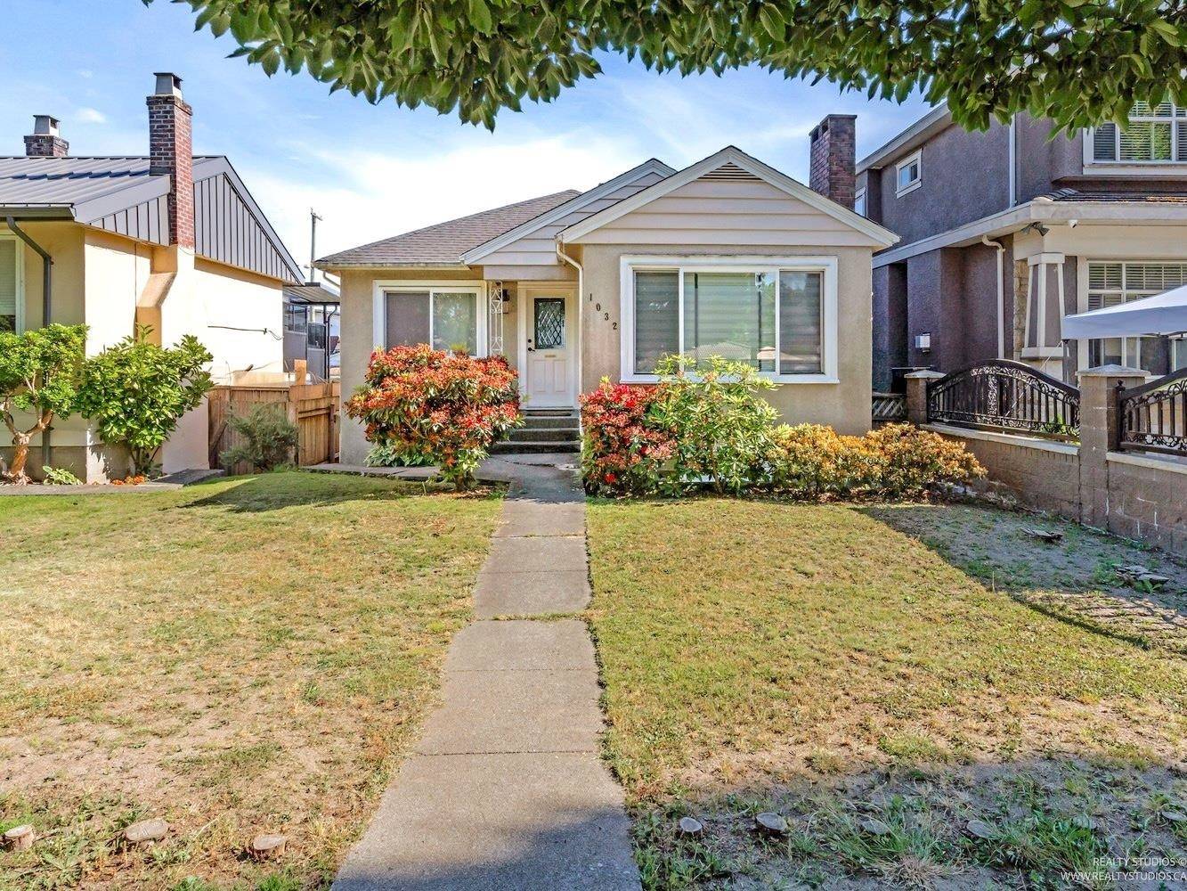 1032 E 49th AVE, Vancouver, BC V5W 2H8