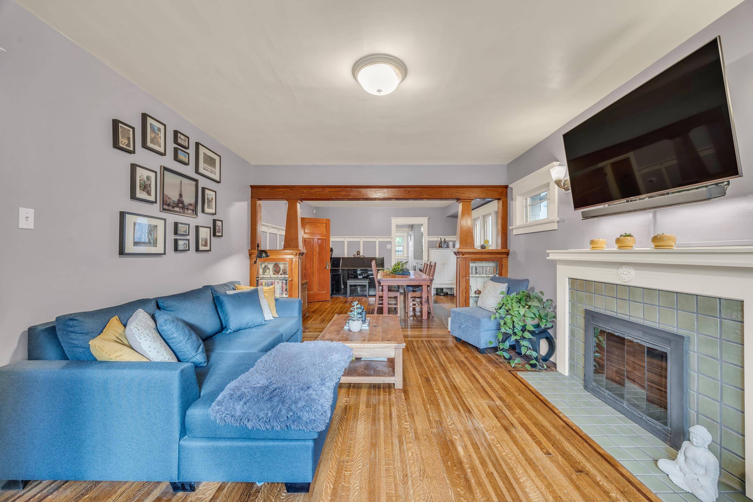 1217 E 12th AVE, Vancouver, BC V5T 2J8