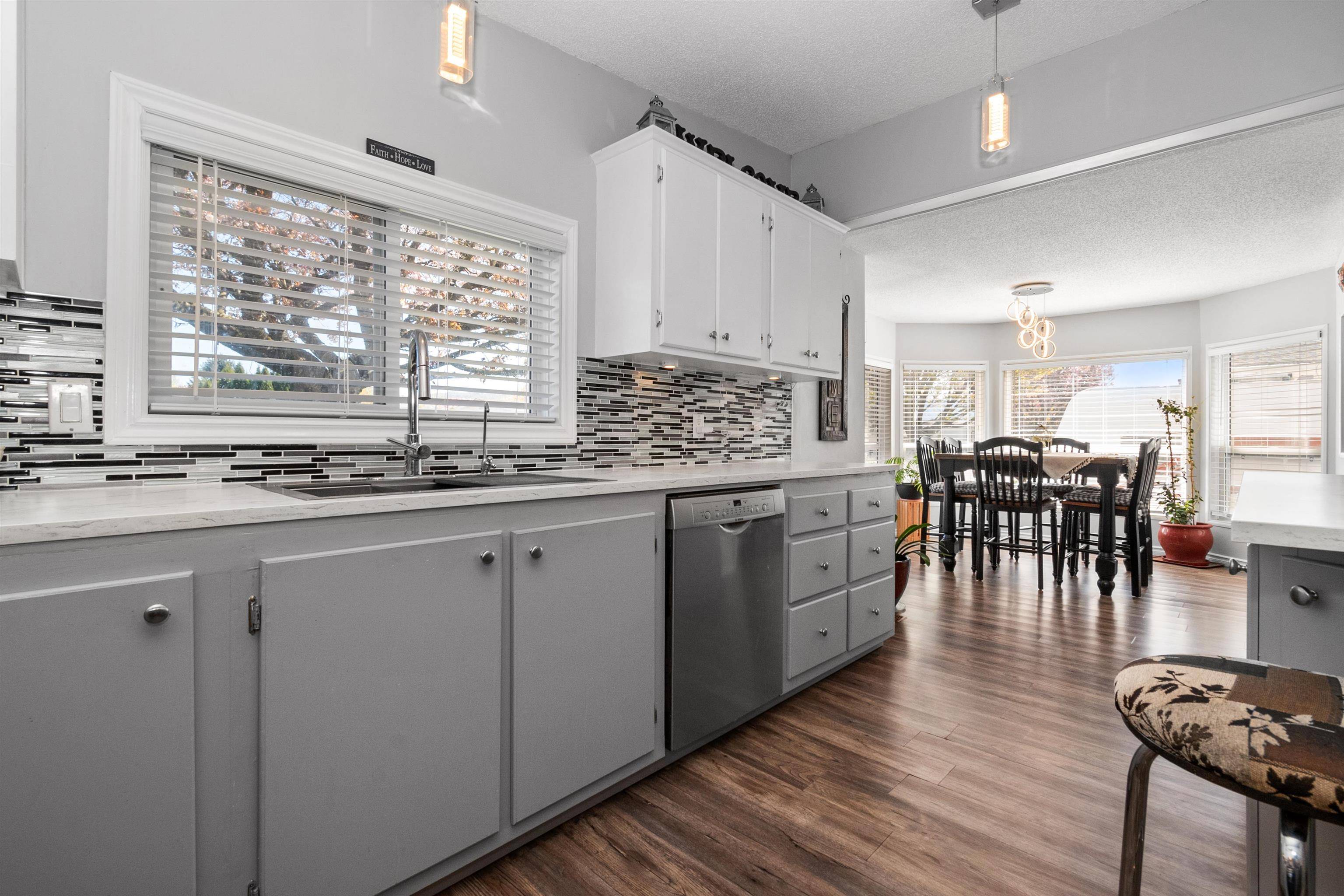 Mission, BC V0M 1G0,41168 Lougheed HWY #13