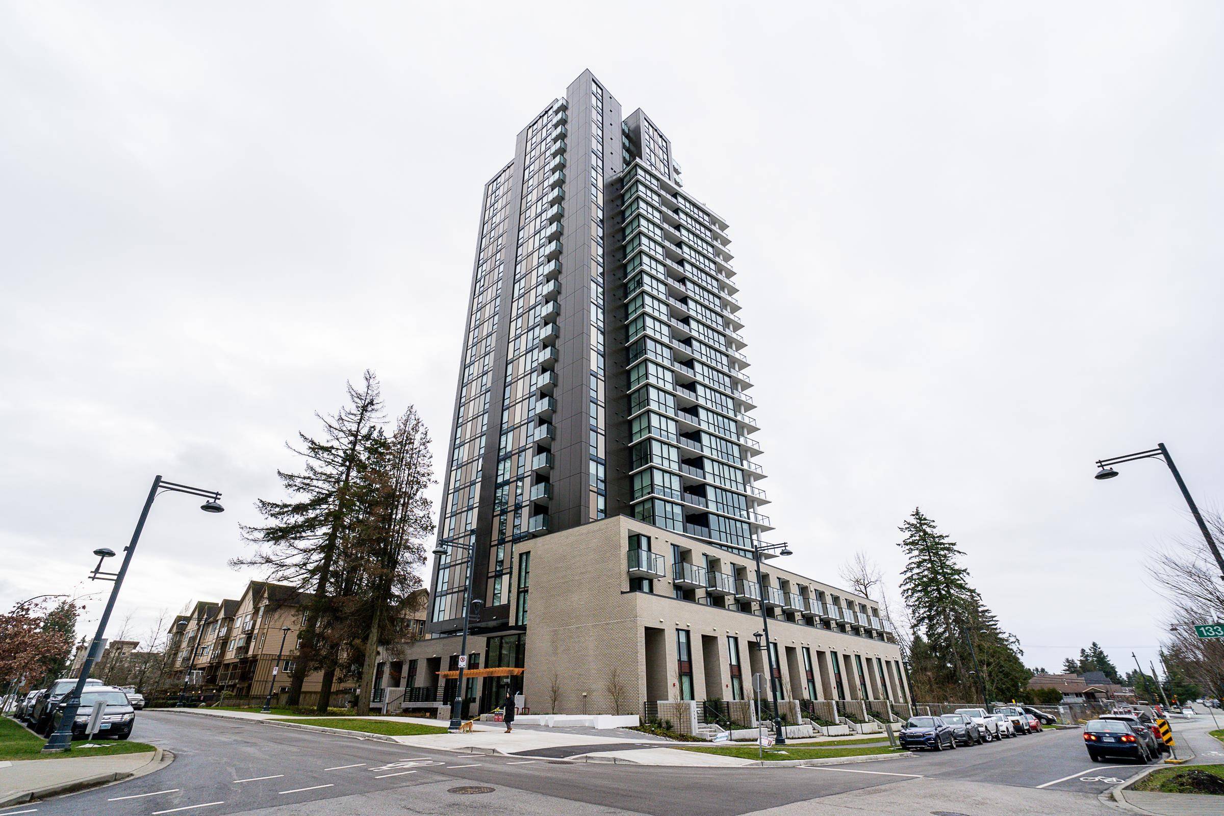 10333 133 ST #601, Surrey, BC V3T 0V1