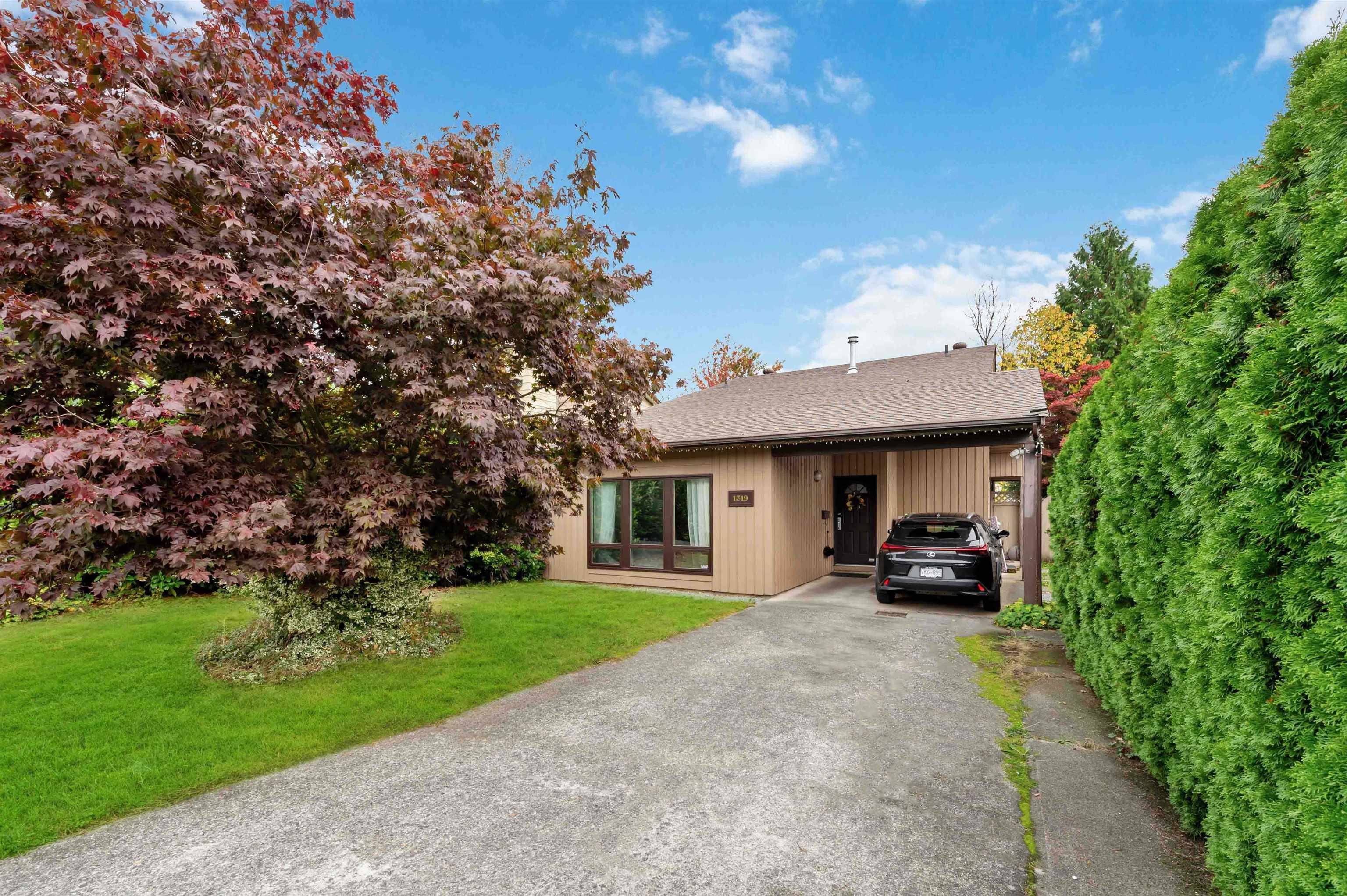 1319 Nestor ST, Coquitlam, BC V3E 1V5