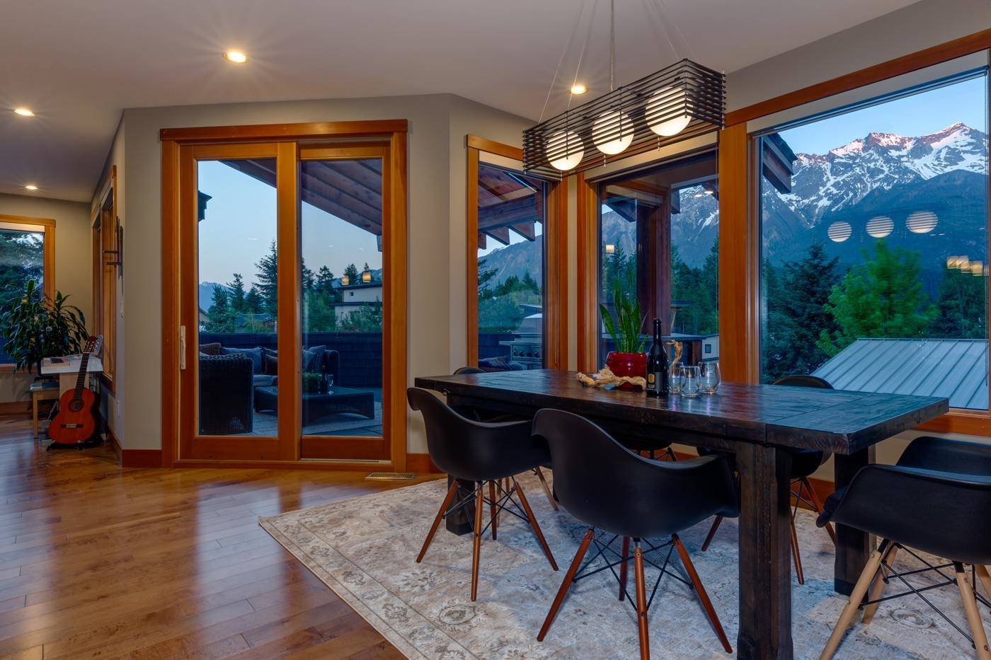 7459 Dogwood ST Pemberton, BC V0N 2L0
