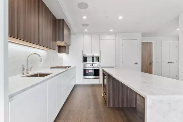Vancouver, BC V6P 0K2,7418 Paulson ST #609