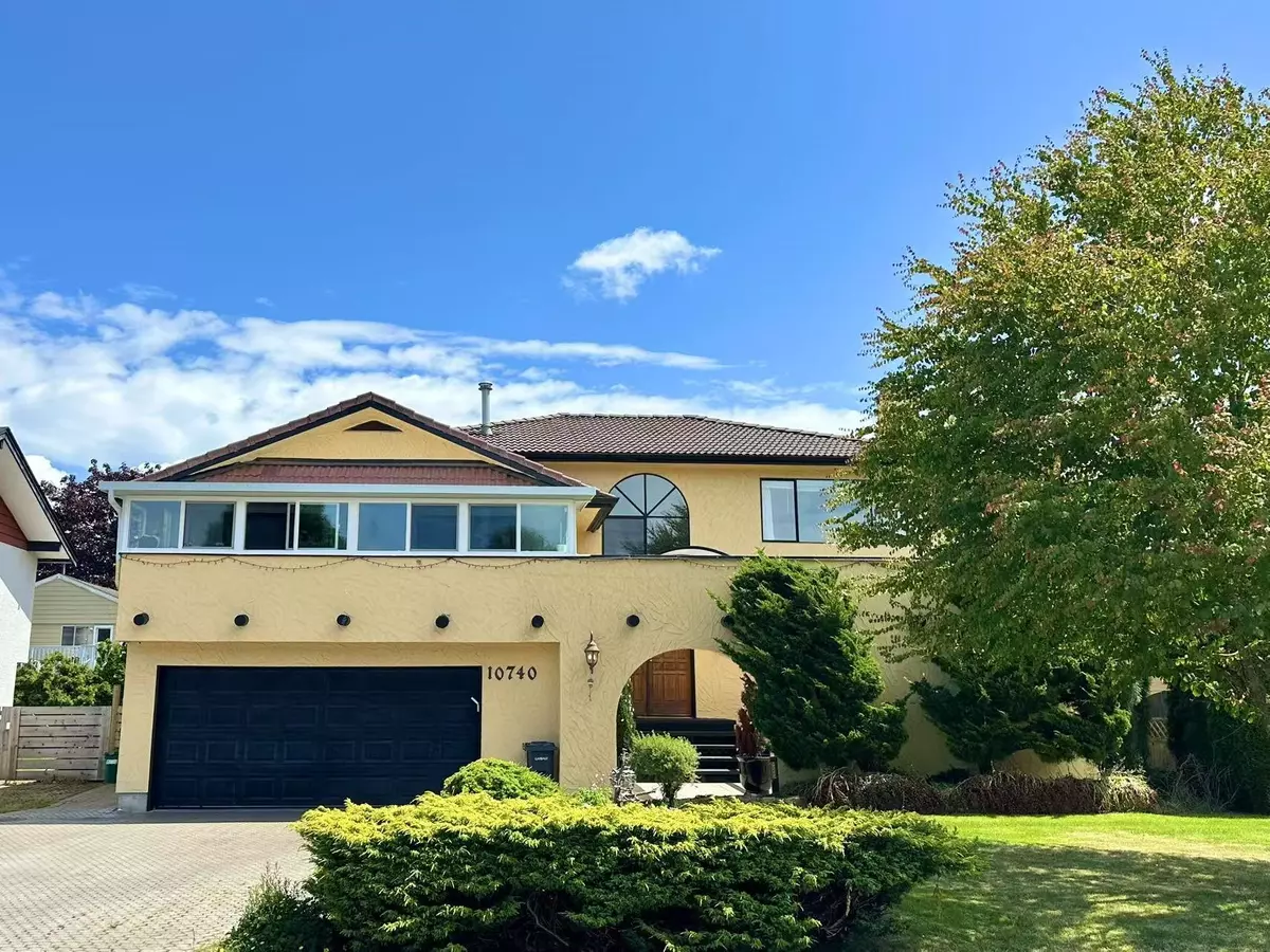 Richmond, BC V7A 2J1,10740 Rosecroft CRES