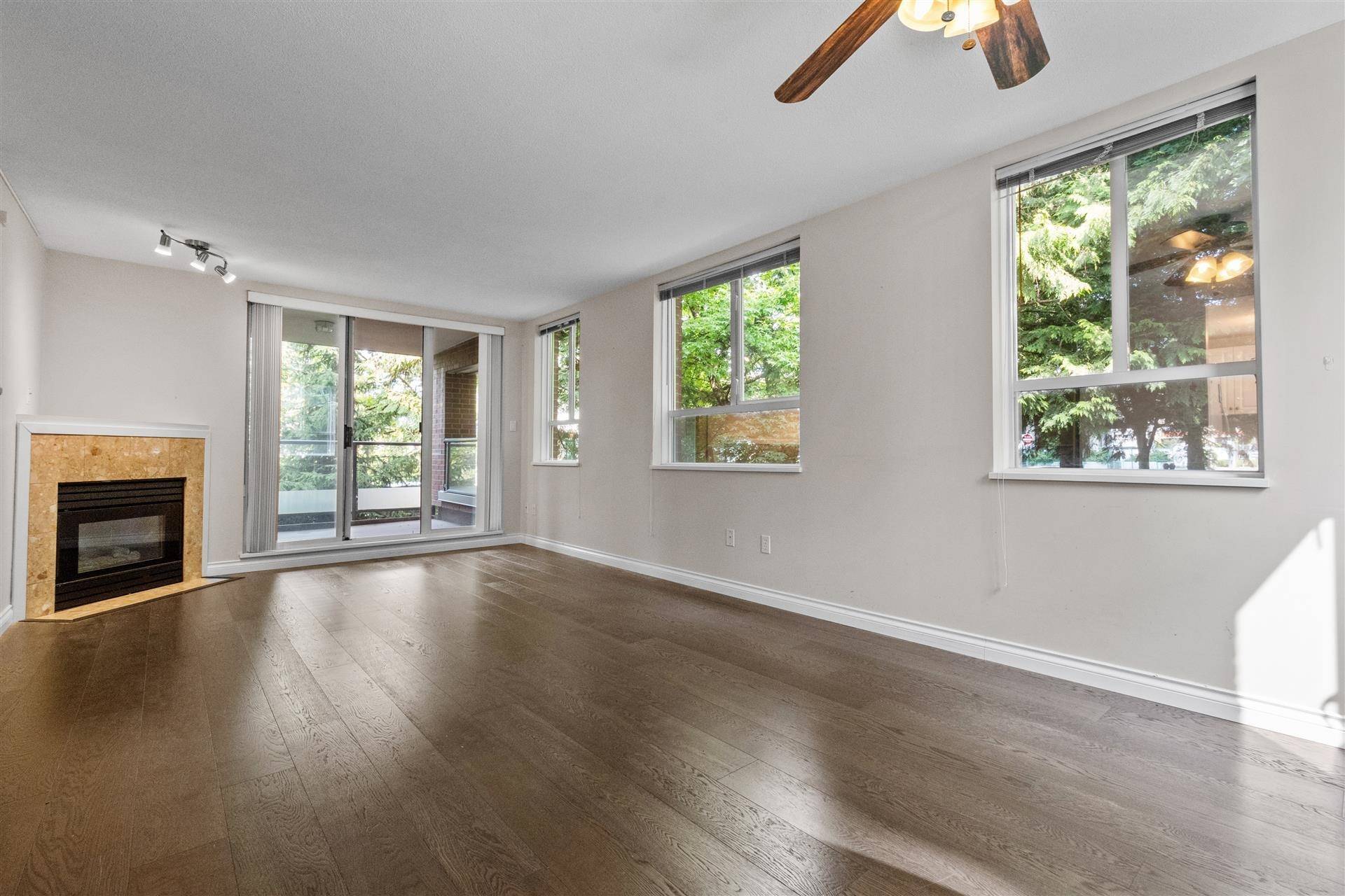 7077 Beresford ST #13, Burnaby, BC V5E 4J5