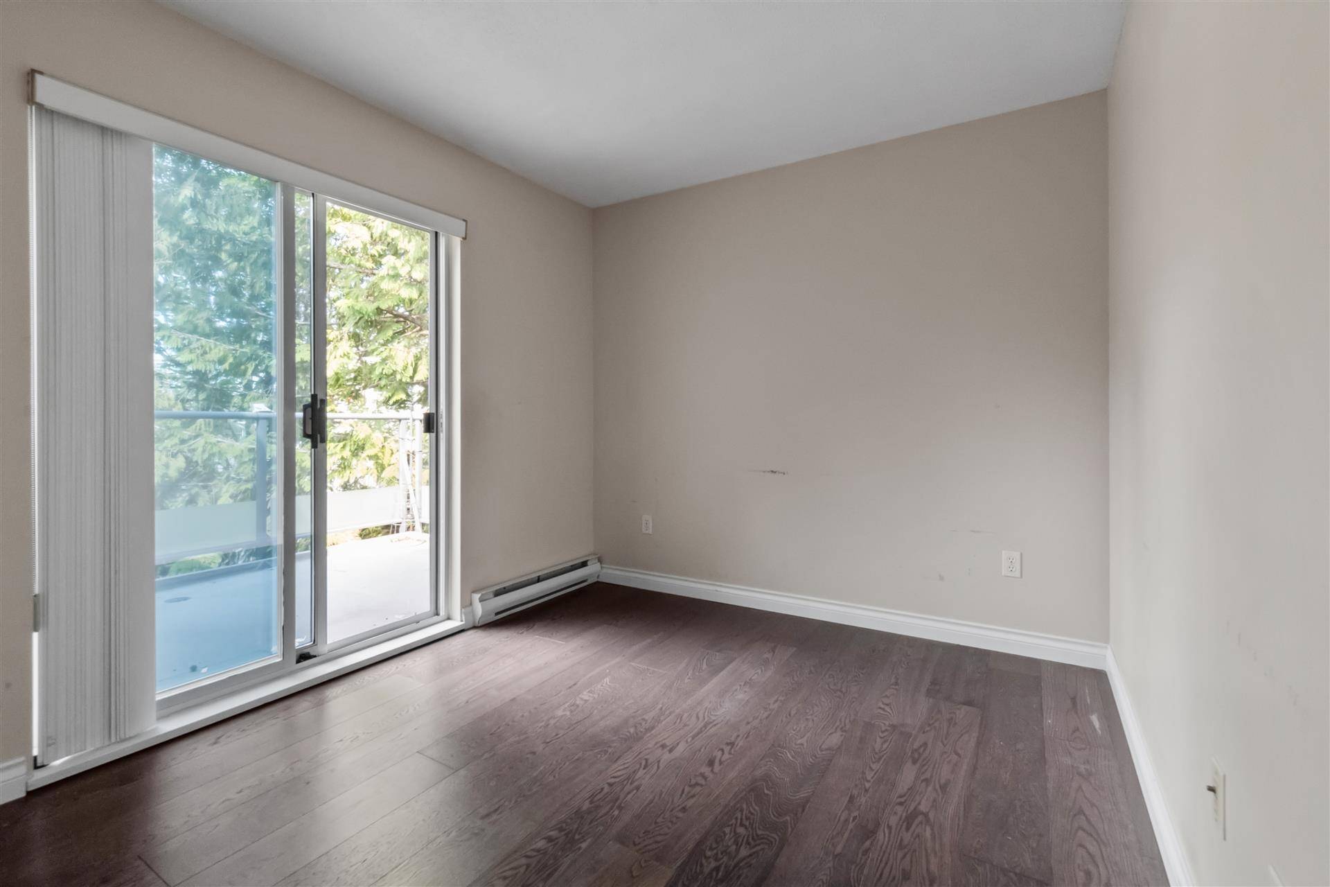 7077 Beresford ST #13 Burnaby, BC V5E 4J5