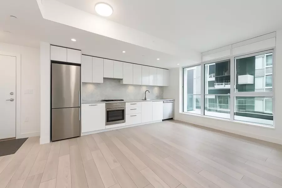 3581 E Kent Avenue North #808, Vancouver, BC V5S 0H6