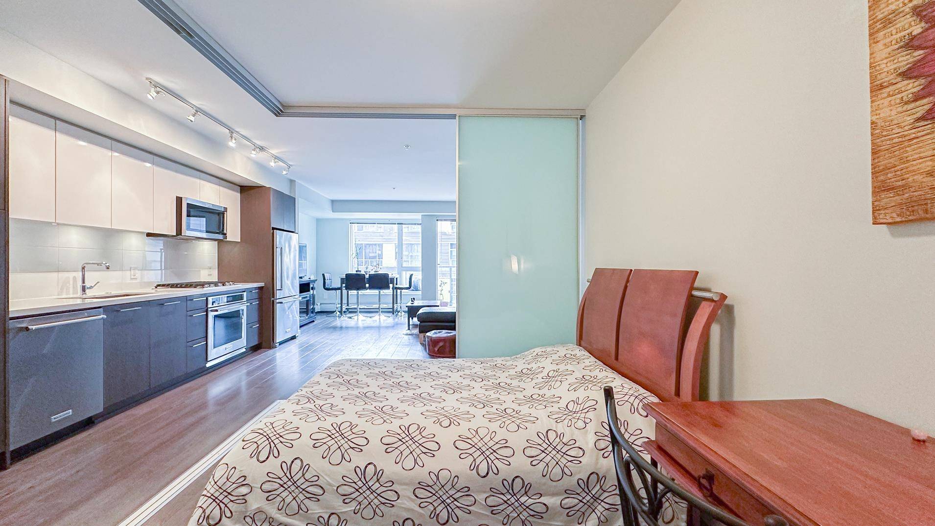 Vancouver, BC V5T 0G5,384 E 1st AVE #503