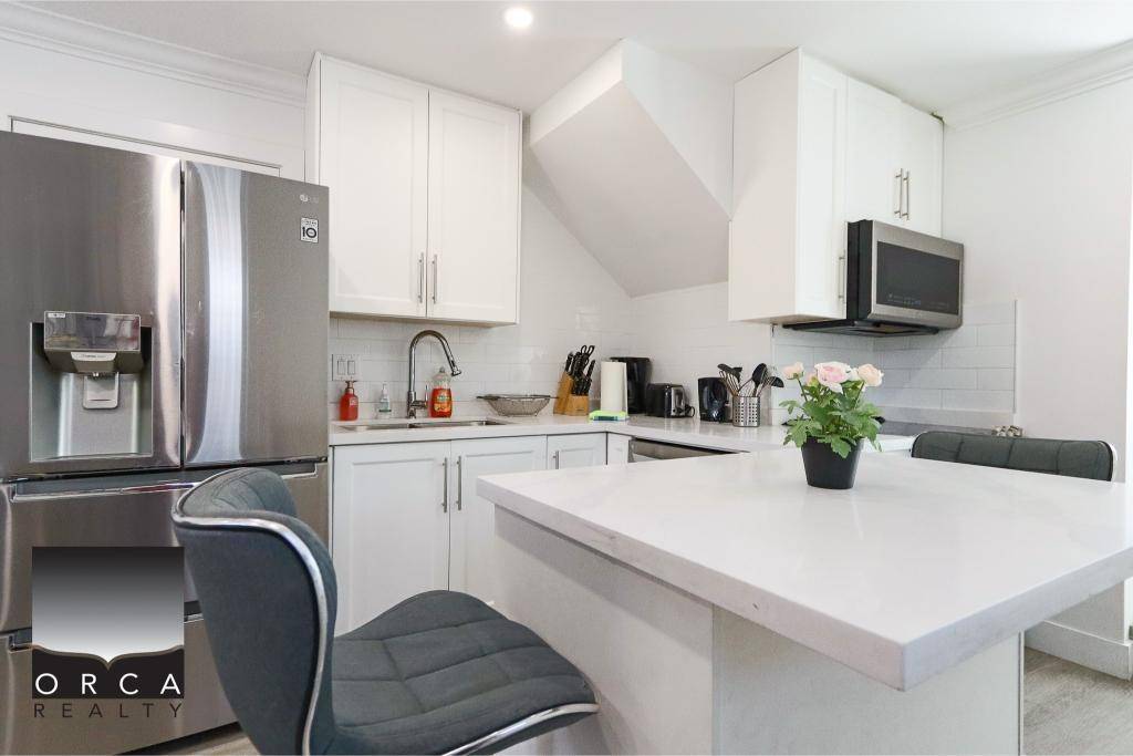 Kerr and E 52 AVE #Unit 3 Vancouver, BC V5S 1T8