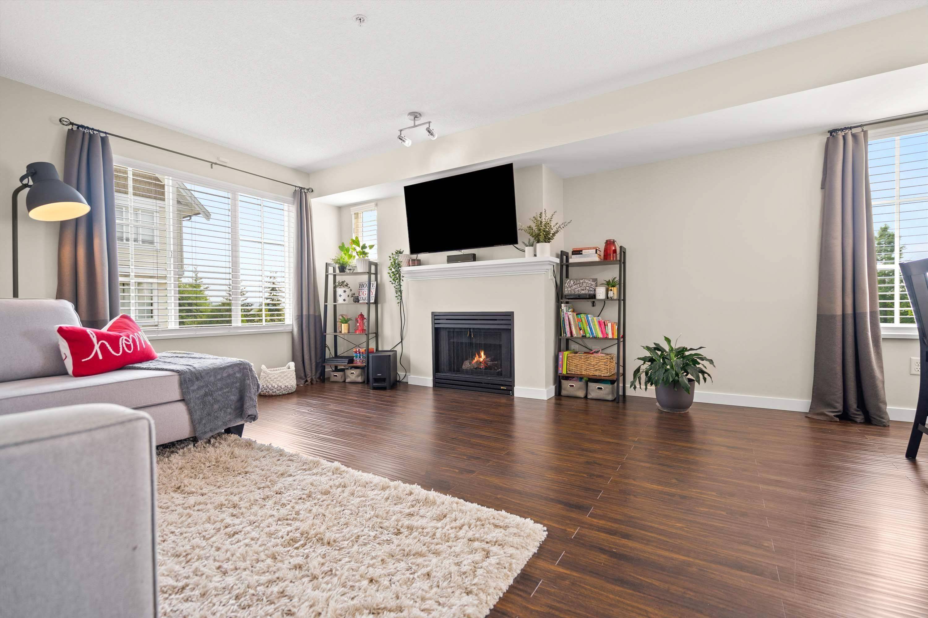 20560 66 AVE #37 Langley, BC V2Y 2Y8