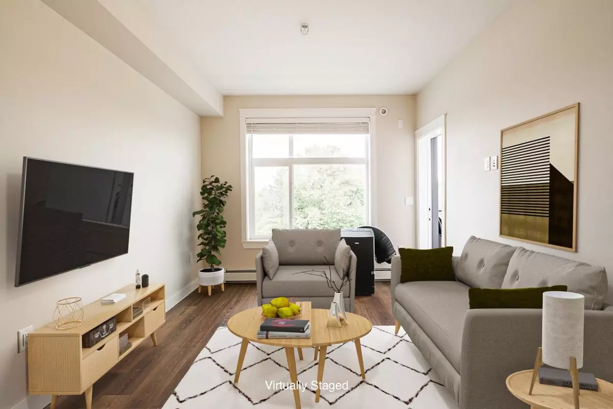 Surrey, BC V3T 0R7,11077 Ravine RD #425