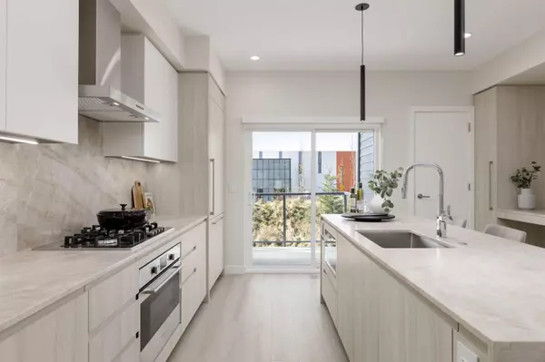 Pitt Meadows, BC V3Y 0G6,19451 Sutton AVE #114