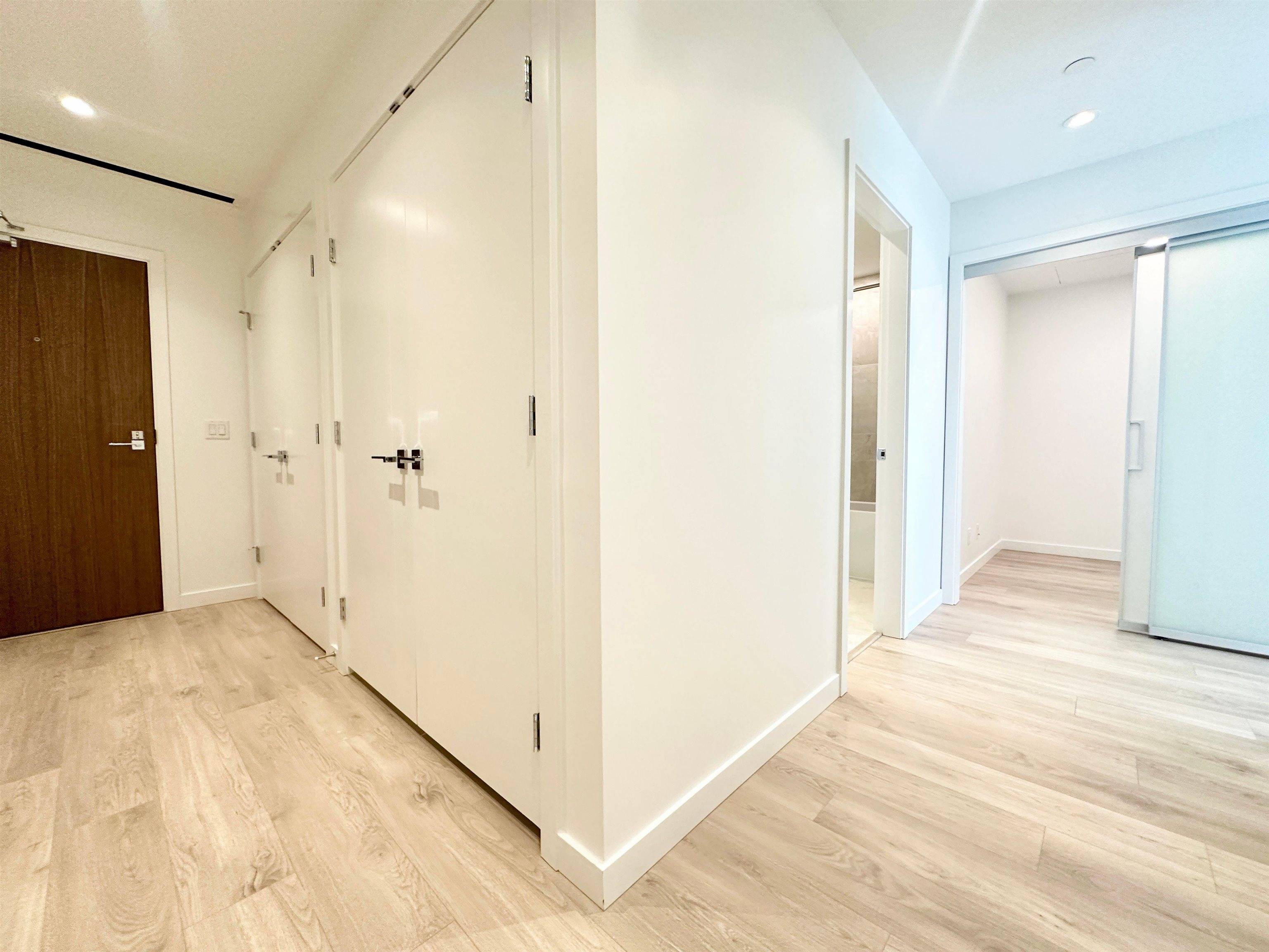 660 Quayside DR New Westminster, BC V3M 0P1