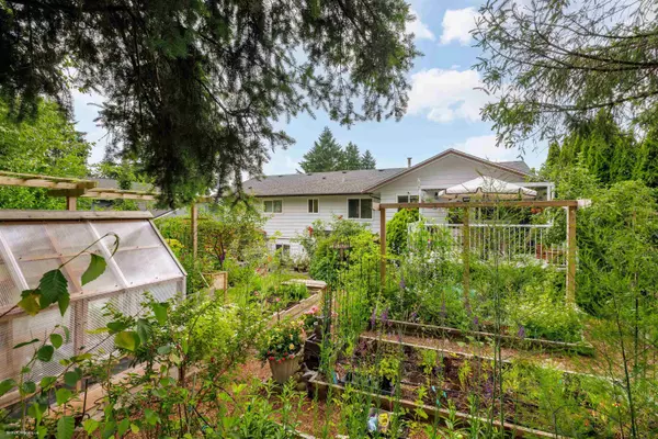 Delta, BC V4E 1G8,11073 Lawrie CRES