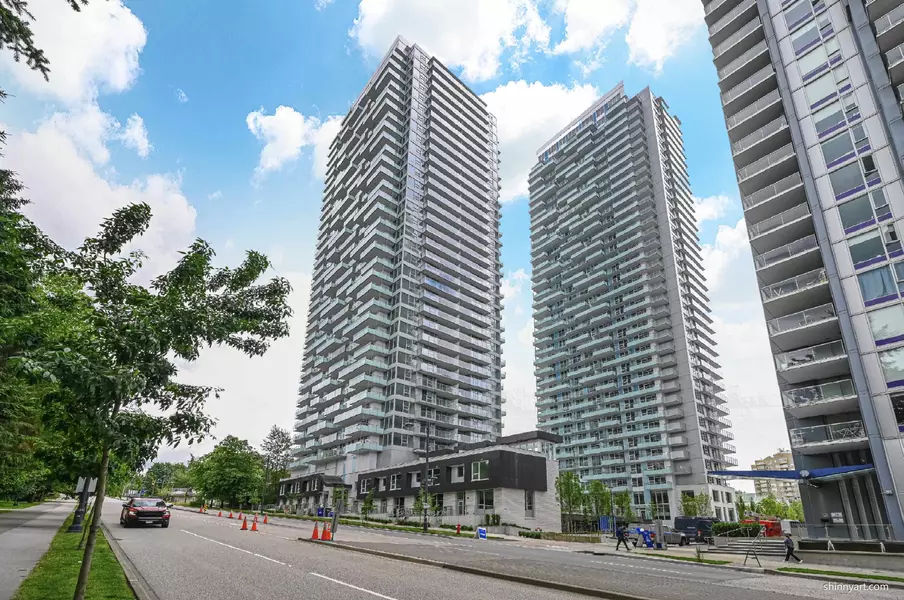 13768 100 AVE #708, Surrey, BC V3T 0V2