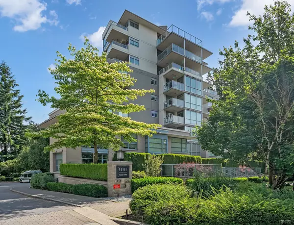 9262 University CRES #207, Burnaby, BC V5A 0A4