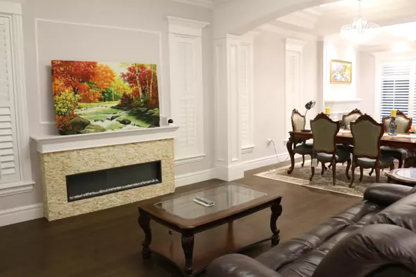 Vancouver, BC V6H 2Y7,4880 Osler ST