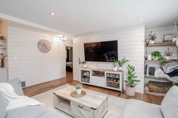 Abbotsford, BC V2S 2S5,33986 Walnut AVE