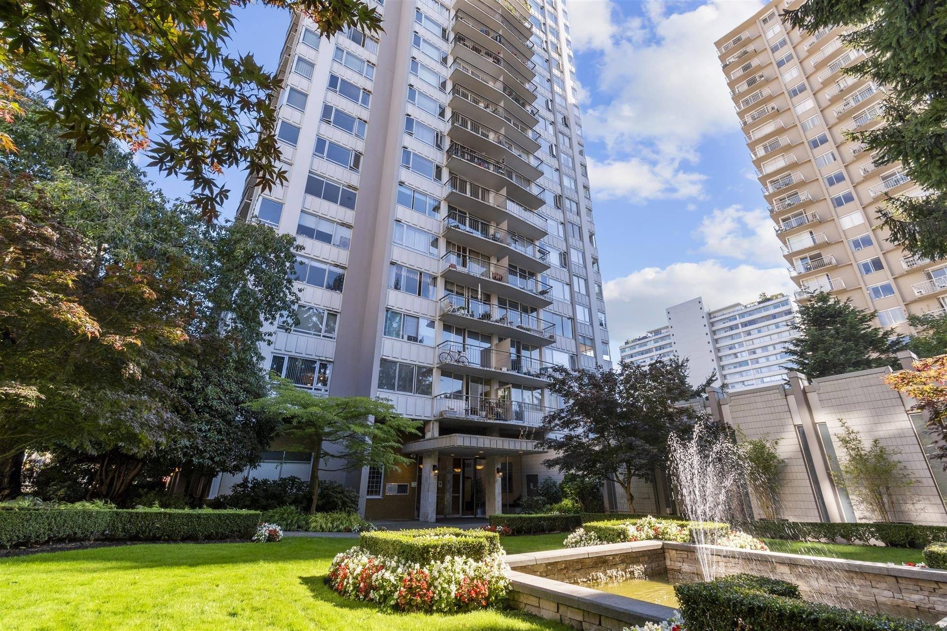 1850 Comox ST #1202, Vancouver, BC V6G 1R3