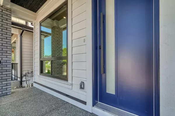 Surrey, BC V3Z 9M9,16718 20 AVE
