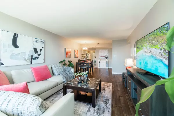 Burnaby, BC V5H 4E3,4165 Maywood ST #1405