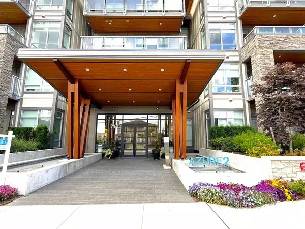 Burnaby, BC V3N 0J6,7123 11th AVE #202