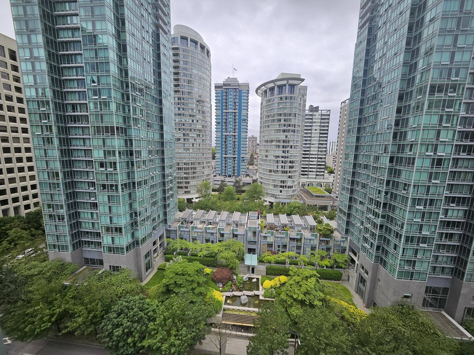 1239 W Georgia ST #1604 Vancouver, BC V6E 4R8