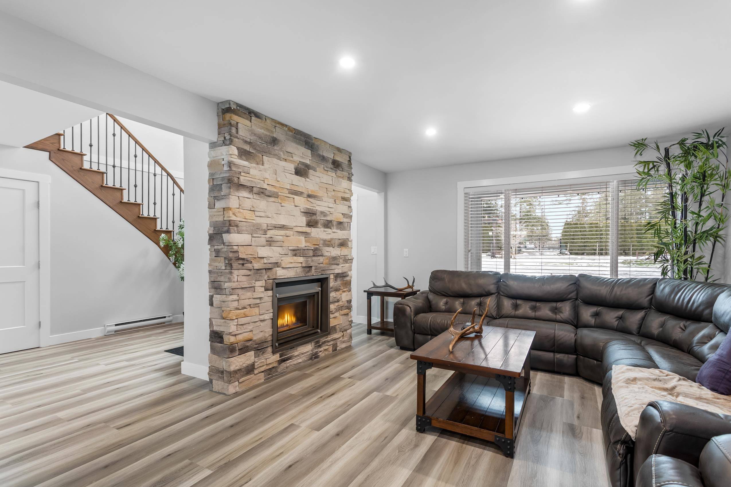 Langley, BC V2Z 2X1,1265 231 ST