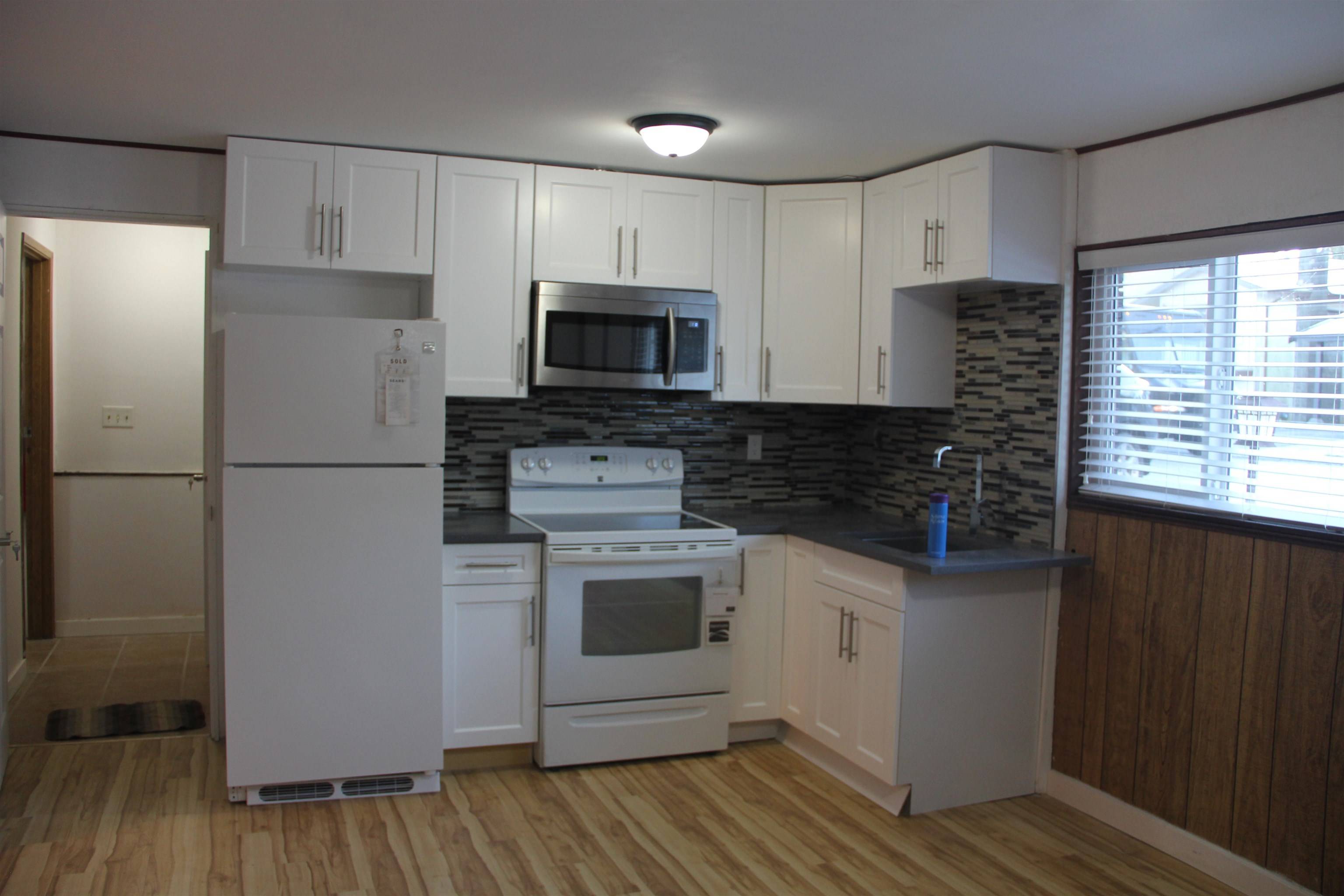 1317 Hornby ST Coquitlam, BC V3E 1V3