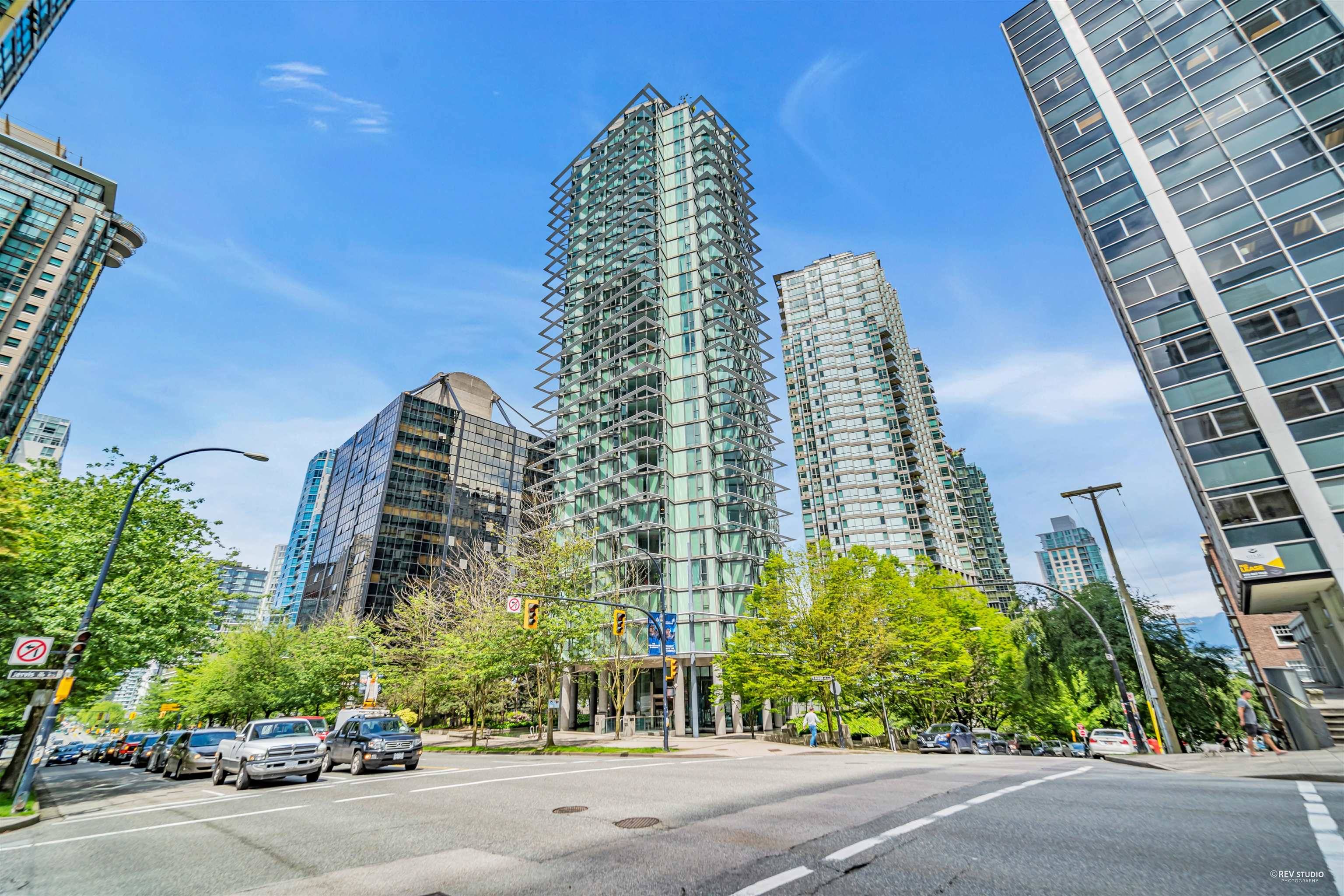 1331 W Georgia ST #1007, Vancouver, BC V6E 4P1