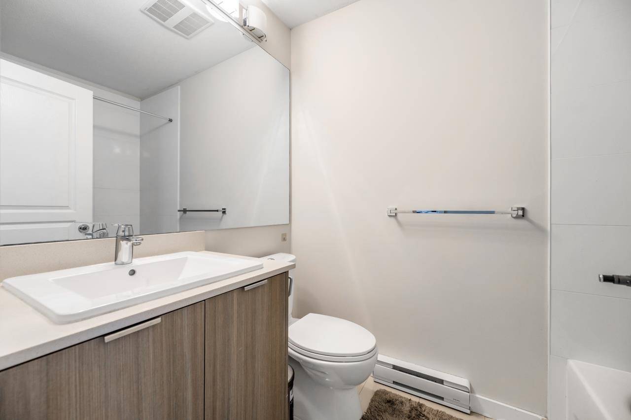 5550 Admiral WAY #139 Ladner, BC V4K 0C4
