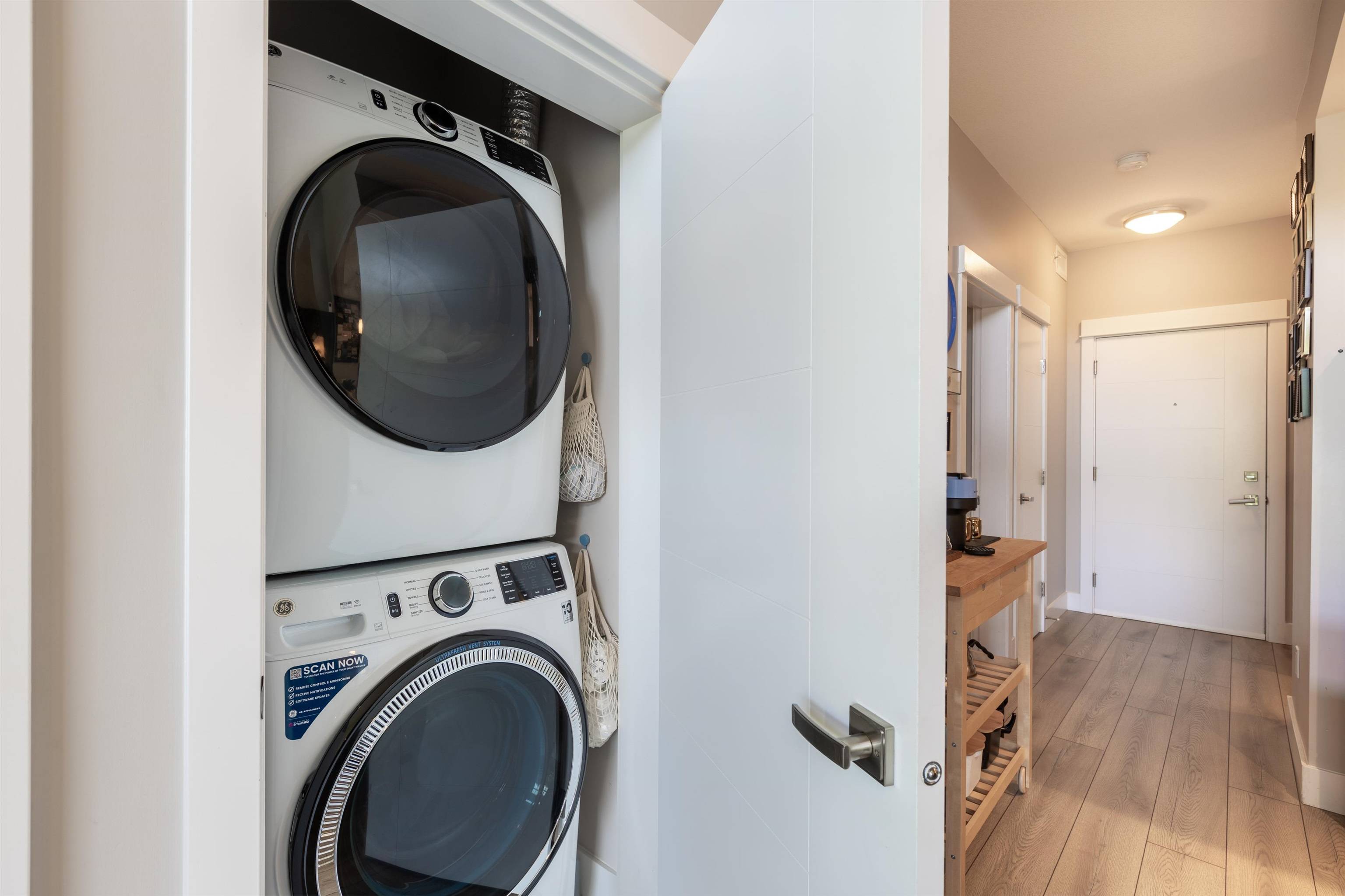 2495 Wilson AVE #613 Port Coquitlam, BC V3C 0E4