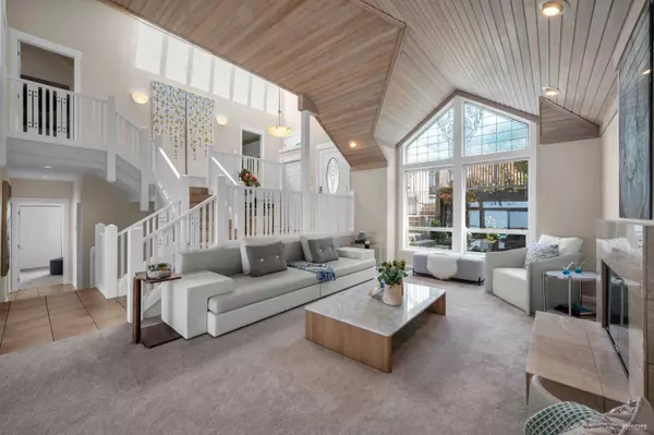 West Vancouver, BC V7W 3A8,5433 Monte Bre PL
