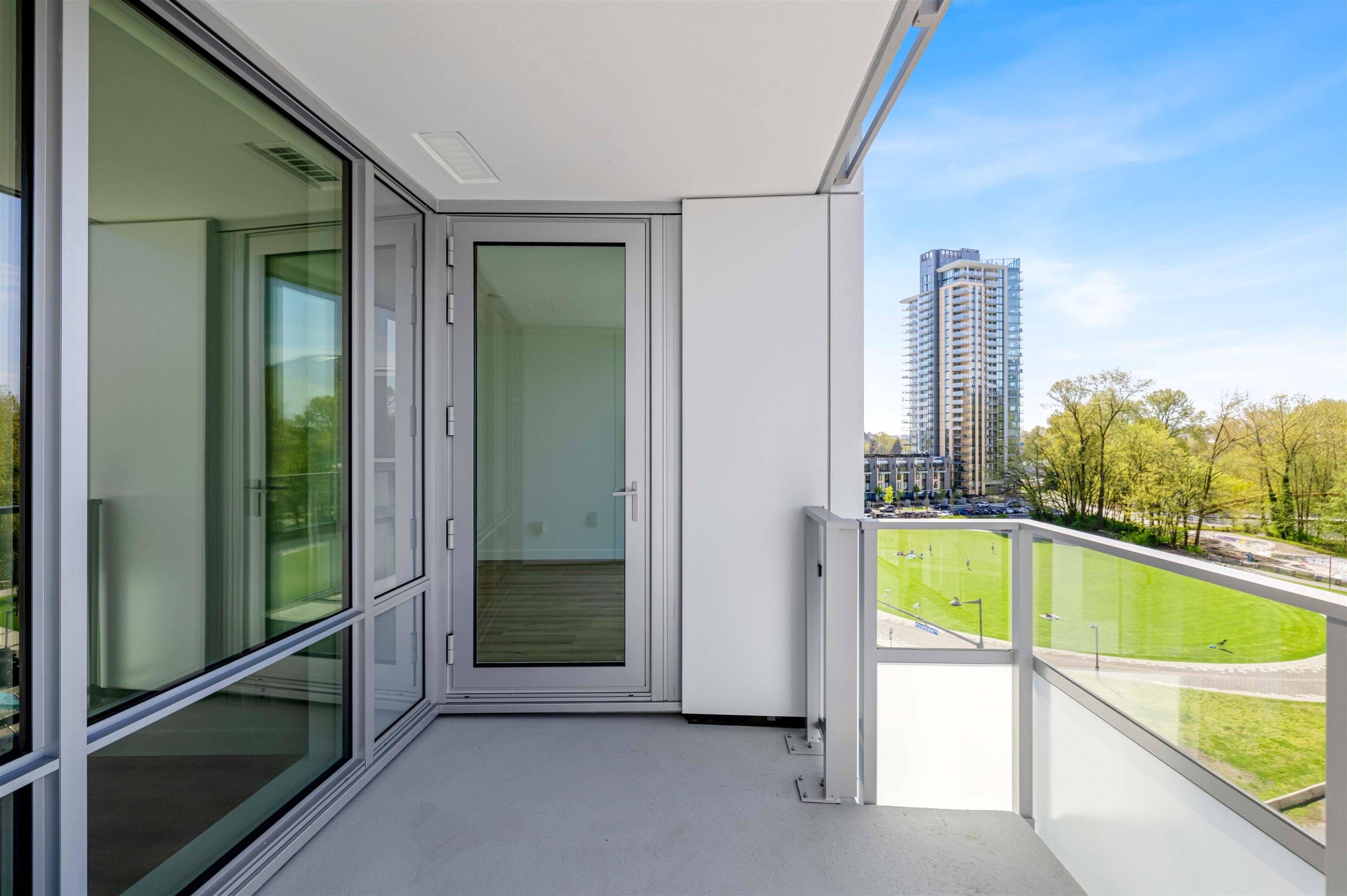 1500 Fern ST #618 North Vancouver, BC V7J 0E6