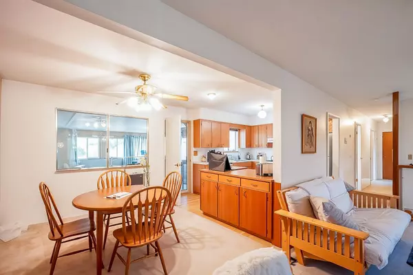 Delta, BC V4E 1X8,7165 115 ST