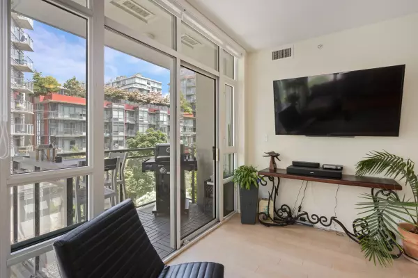 Vancouver, BC V5Y 0G8,63 W 2nd AVE #304