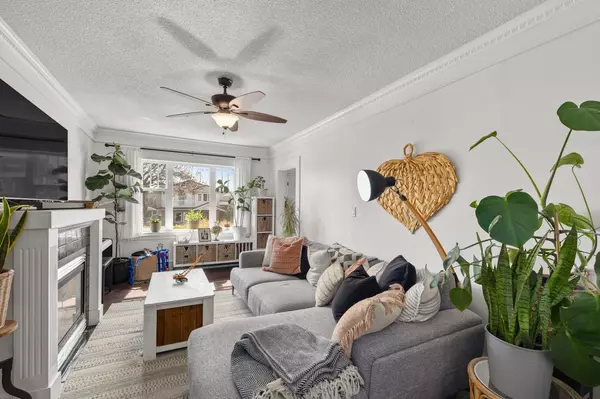 Burnaby, BC V5C 1B2,4255 Dundas ST