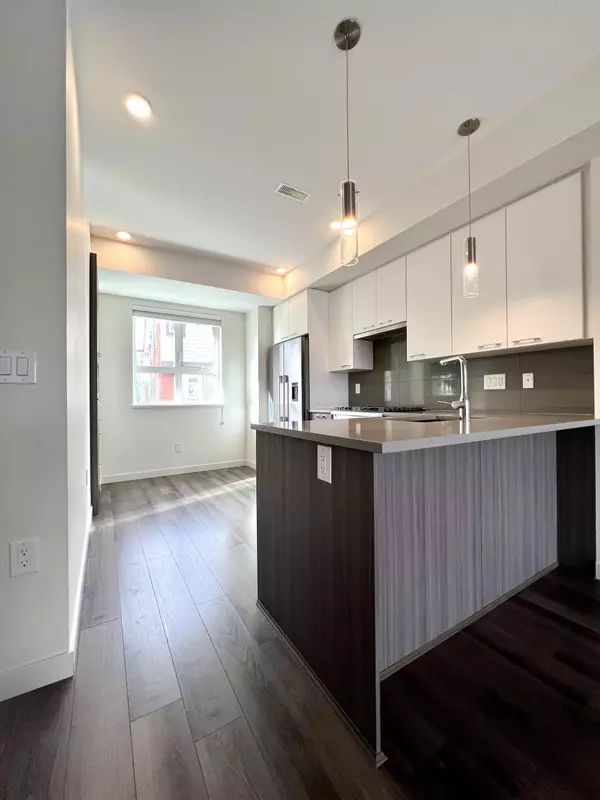 Richmond, BC V6X 0T2,10311 River DR #49